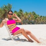 Bikini/talle alto panty cerrada y top tipo trapecio