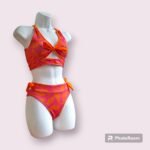 Bikini juvenil tipo halter estampado con orejitas